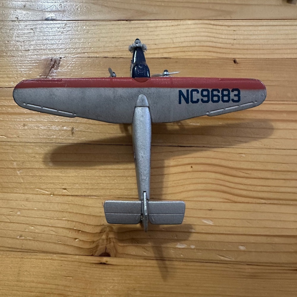 Ford Trimotor Diecast Airplane American Airways‎ US Mail NC9683 Model 63162